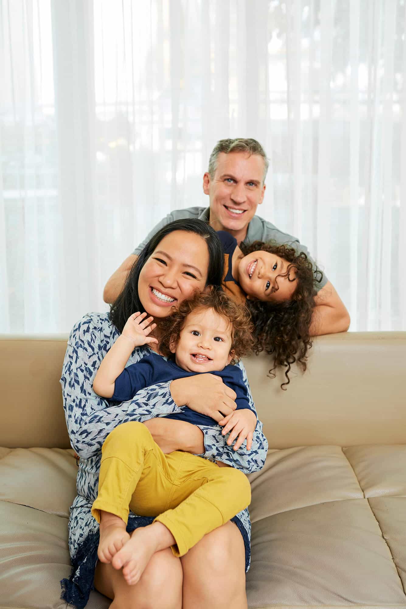 parents-playing-with-children-2023-11-27-05-04-23-utc.jpg